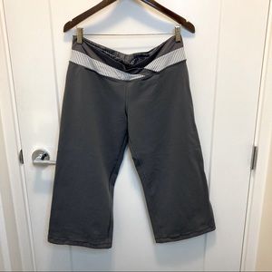 Lululemon Criss Cross Waist Crop 